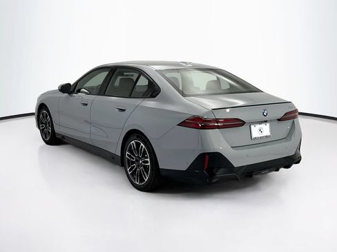New 2027 BMW 530i RWD image 7