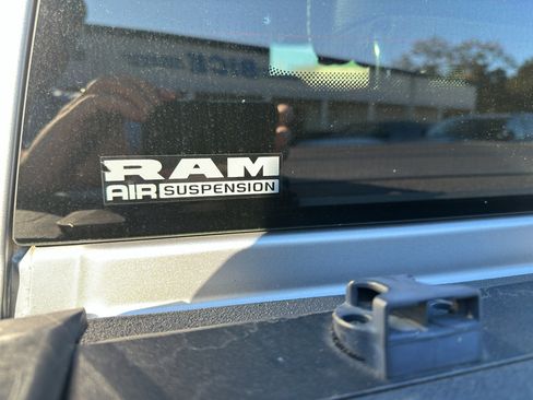 Used 2021 RAM 1500 Limited image 10