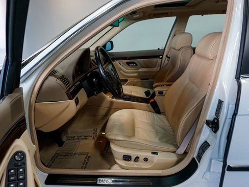 Used 1999 BMW 740iL image 7
