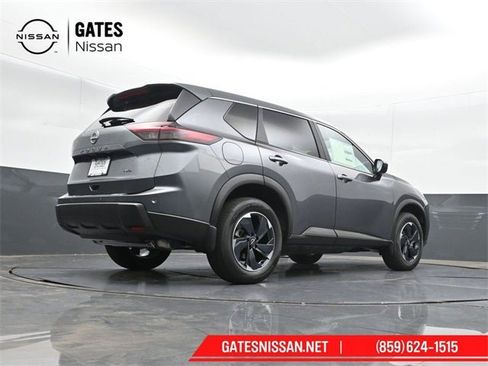 New 2026 Nissan Rogue SV image 32