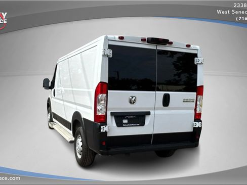 Used 2023 RAM ProMaster 2500 image 7