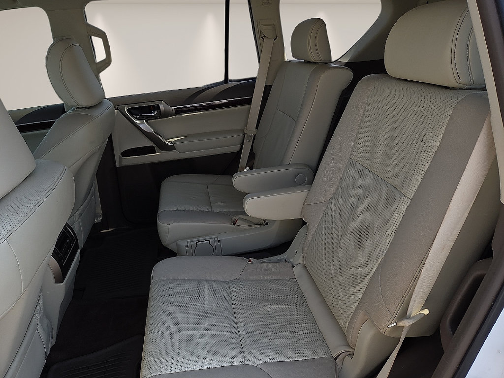 Used 2017 Lexus GX 460 Premium AWD/4WD image 13