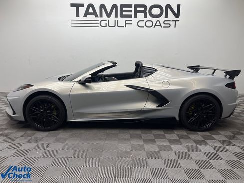 Used 2023 Chevrolet Corvette Stingray w/ Z51 Performance Package image 6