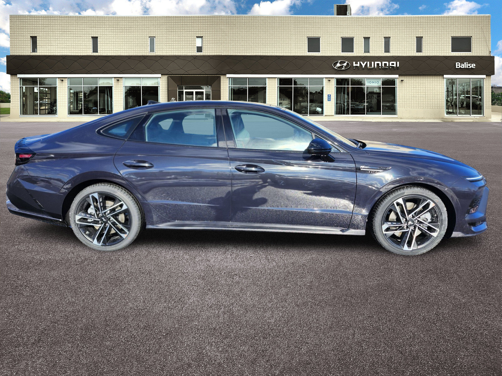 New 2026 Hyundai Sonata N Line FWD image 3