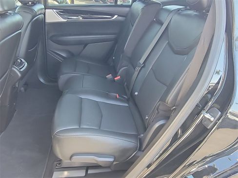 Certified 2023 Cadillac XT6 Premium Luxury image 25