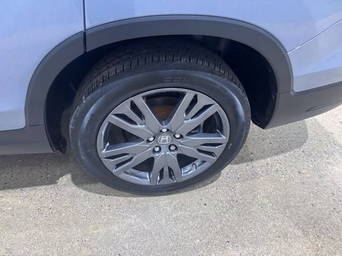 Used 2022 Honda Pilot Sport image 13