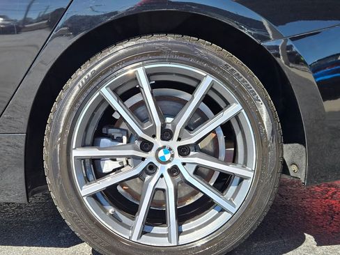 Used 2021 BMW 330i Sedan w/ Convenience Package RWD image 8