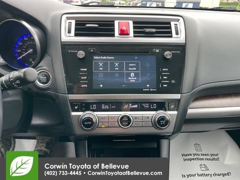 Used 2017 Subaru Outback 2.5i Limited AWD/4WD image 11