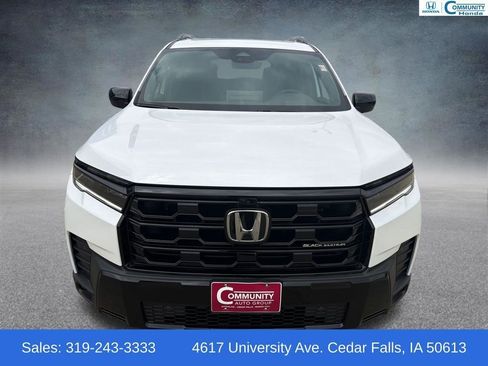 New 2026 Honda Pilot Black Edition image 8