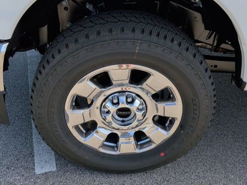 New 2026 Ford F250 Lariat w/ Chrome Package image 47