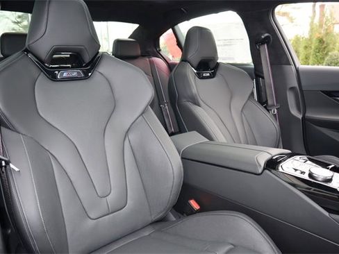 New 2026 BMW M5 w/ Executive Package image 40