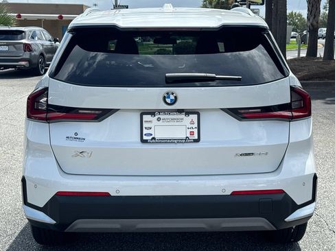 Used 2023 BMW X1 xDrive28i w/ Convenience Package AWD/4WD image 4