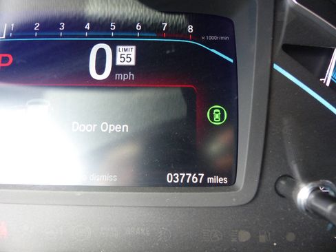 Used 2023 Honda Odyssey Sport image 30