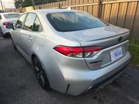 Used 2022 Toyota Corolla SE FWD image 5