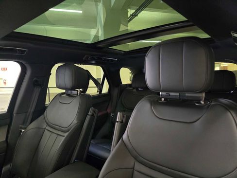 New 2026 Land Rover Range Rover Sport SE AWD/4WD image 24