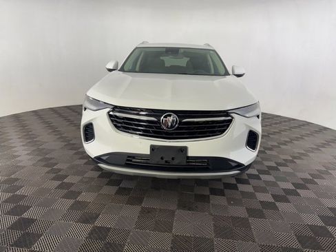 Used 2023 Buick Envision Essence image 2