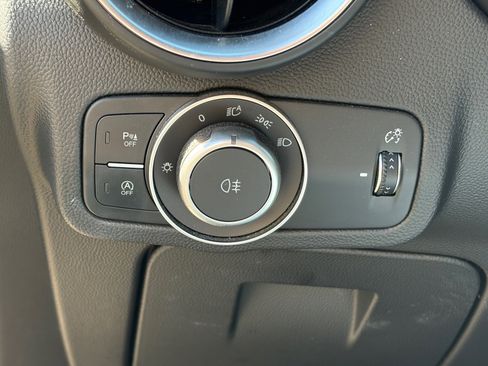 Used 2018 Alfa Romeo Stelvio Ti Sport image 10