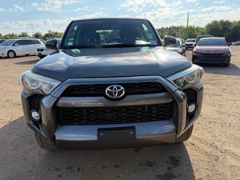 Used 2016 Toyota 4Runner SR5 AWD/4WD image 8