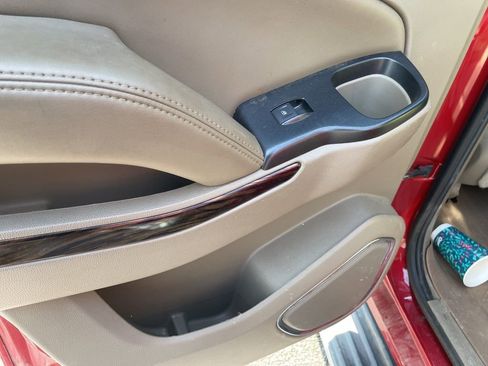 Used 2015 GMC Yukon SLE w/ Convenience Package image 14