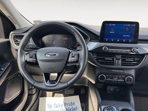 Certified 2023 Ford Escape Active AWD/4WD image 12
