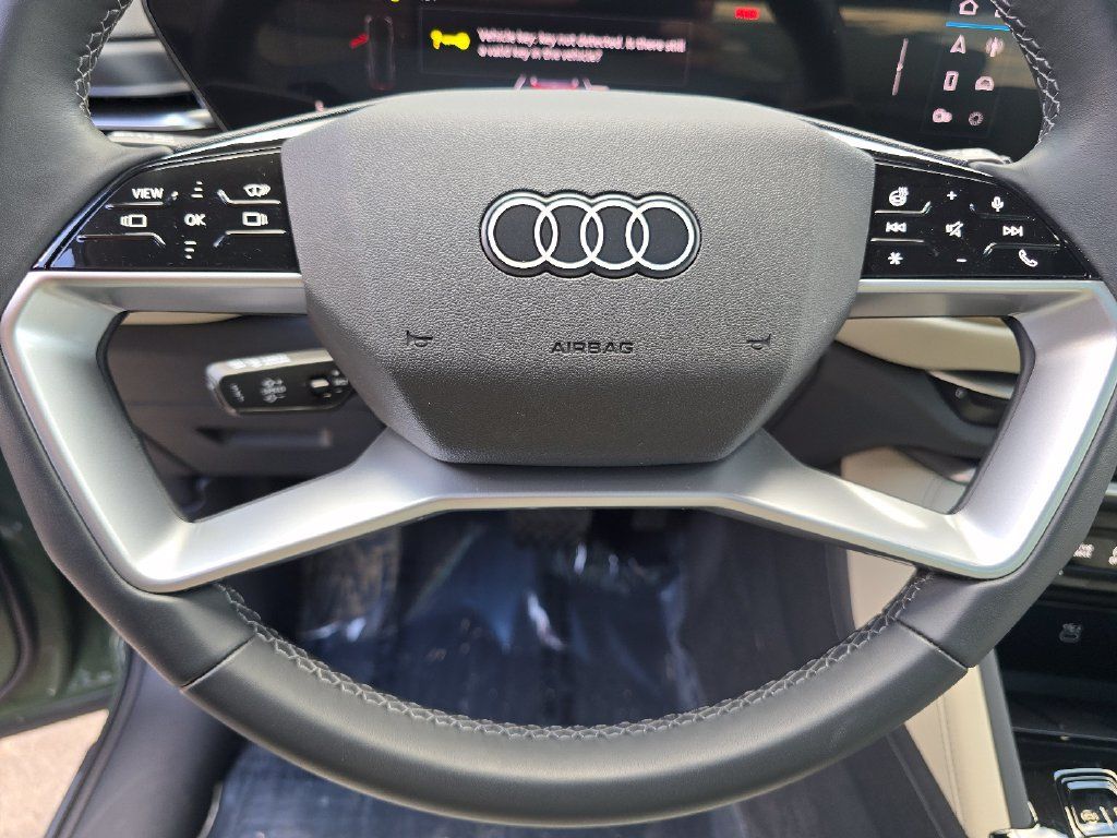Used 2025 Audi Q5 Prestige AWD/4WD image 21