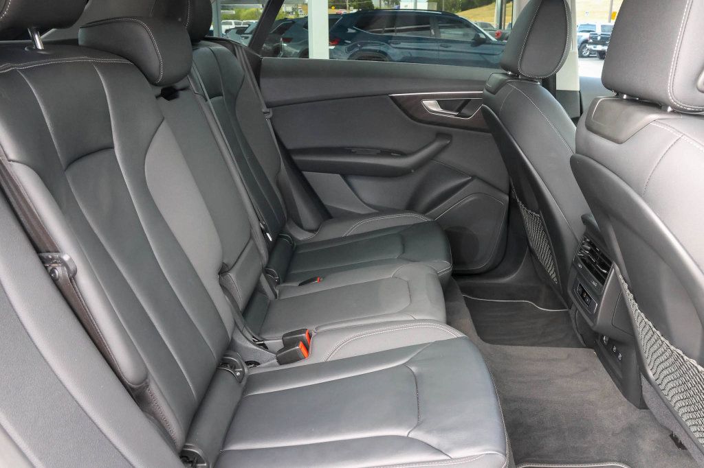 Used 2021 Audi Q8 Premium w/ Convenience Package AWD/4WD image 19