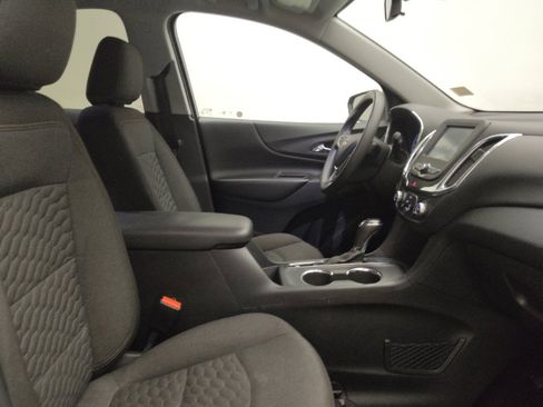 Used 2018 Chevrolet Equinox LT image 21