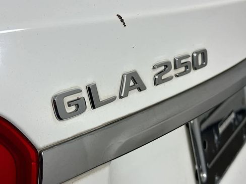 Used 2018 Mercedes-Benz GLA 250 image 7