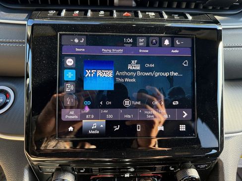 New 2025 Jeep Grand Cherokee Altitude image 20