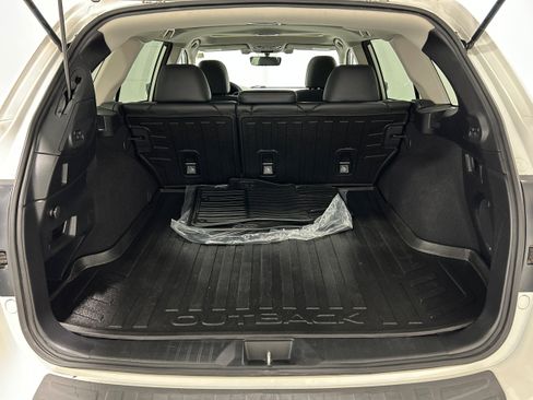 Used 2017 Subaru Outback 2.5i Limited AWD/4WD image 34