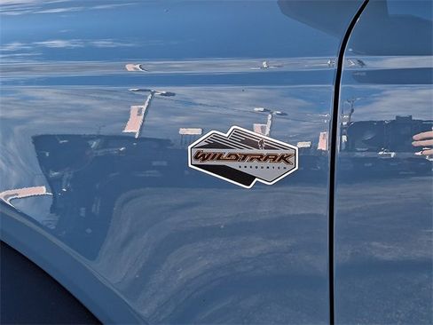 Used 2022 Ford Bronco Wildtrak image 31