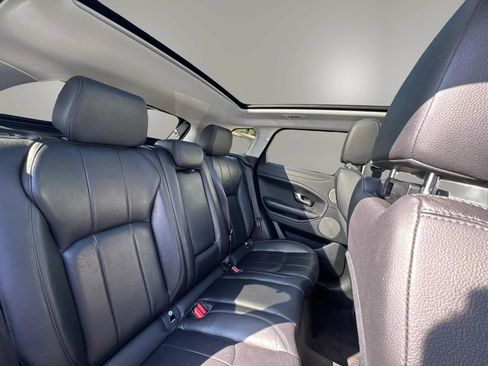 Used 2019 Land Rover Range Rover Evoque SE AWD/4WD image 14