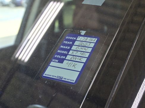 Certified 2023 BMW X7 xDrive40i w/ Executive Package image 30