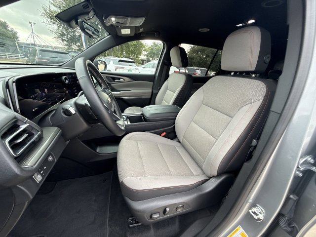 Certified 2026 Chevrolet Traverse LT w/ Driver Confidence Package FWD image 20