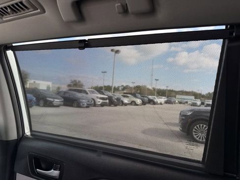 Used 2019 Toyota Highlander Limited Platinum image 19