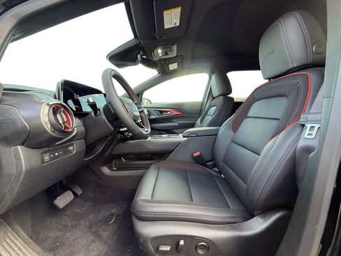 New 2026 Chevrolet Equinox EV RS image 9