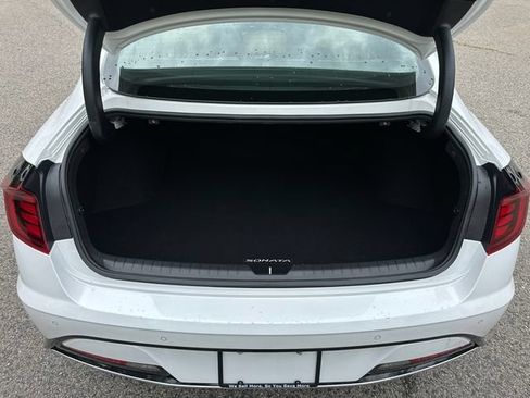 Used 2023 Hyundai Sonata Limited w/ Cargo Package FWD image 13