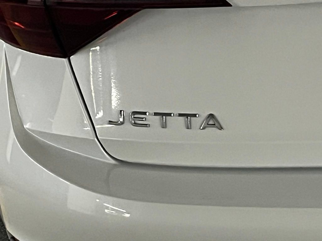 Used 2023 Volkswagen Jetta SEL FWD image 37