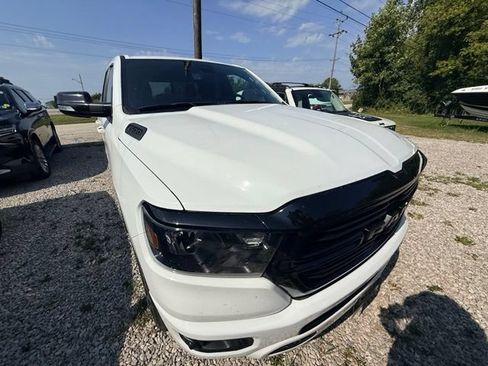 Used 2021 RAM 1500 Big Horn AWD/4WD image 5