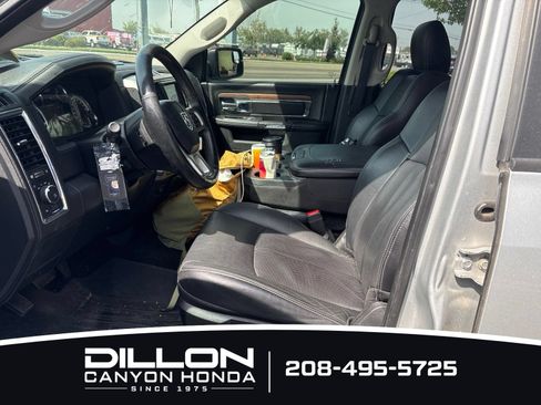 Used 2018 RAM 1500 Laramie AWD/4WD image 8