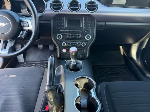 Used 2017 Ford Mustang GT image 11