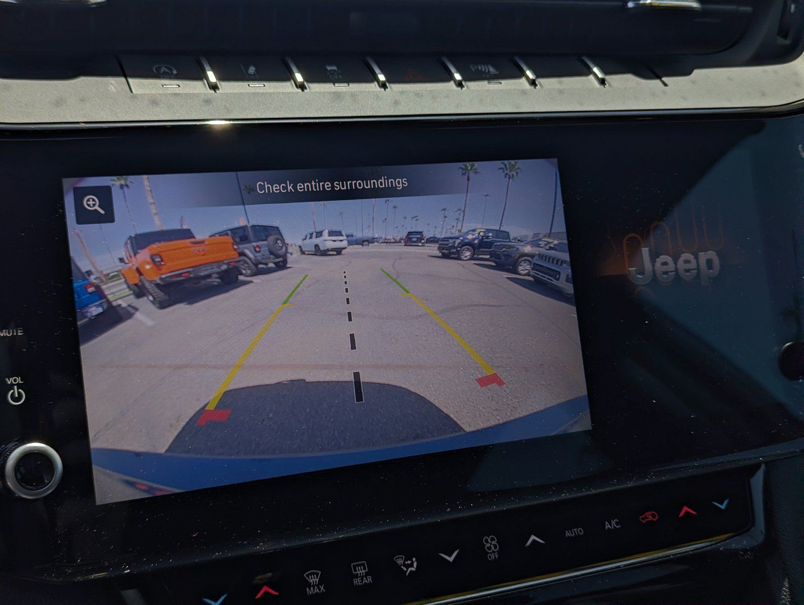 Used 2026 Jeep Grand Cherokee L Limited w/ Trailer Tow Package AWD/4WD image 10