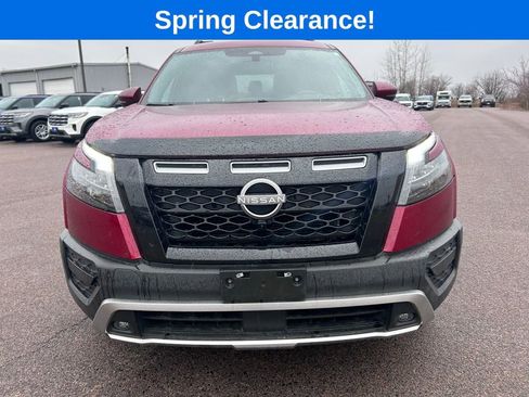 Used 2024 Nissan Pathfinder Rock Creek AWD/4WD image 9