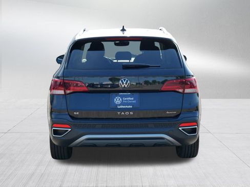 Certified 2023 Volkswagen Taos SE w/ Panoramic Sunroof Package AWD/4WD image 6