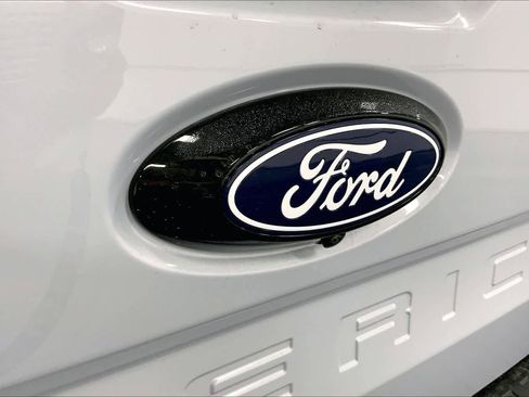 New 2026 Ford Maverick XLT image 12