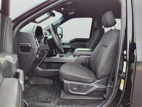 Used 2016 Ford F150 XLT w/ Equipment Group 302A Luxury AWD/4WD image 16