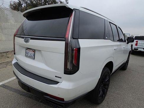 Used 2022 Cadillac Escalade Sport Platinum w/ LPO, ONYX Package AWD/4WD image 9