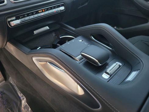 New 2026 Mercedes-Benz GLE 53 AMG 4MATIC image 26