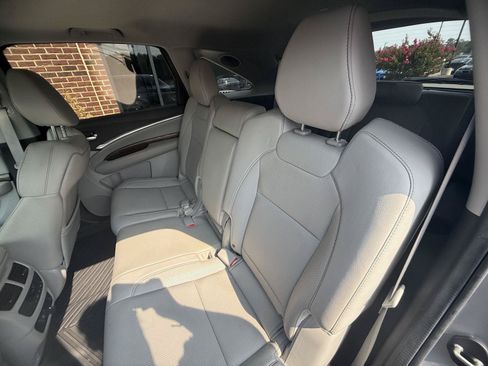 Used 2019 Acura MDX w/ Technology Package FWD image 14