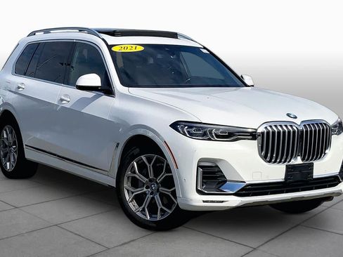 Used 2021 BMW X7 xDrive40i w/ Premium Package AWD/4WD image 3